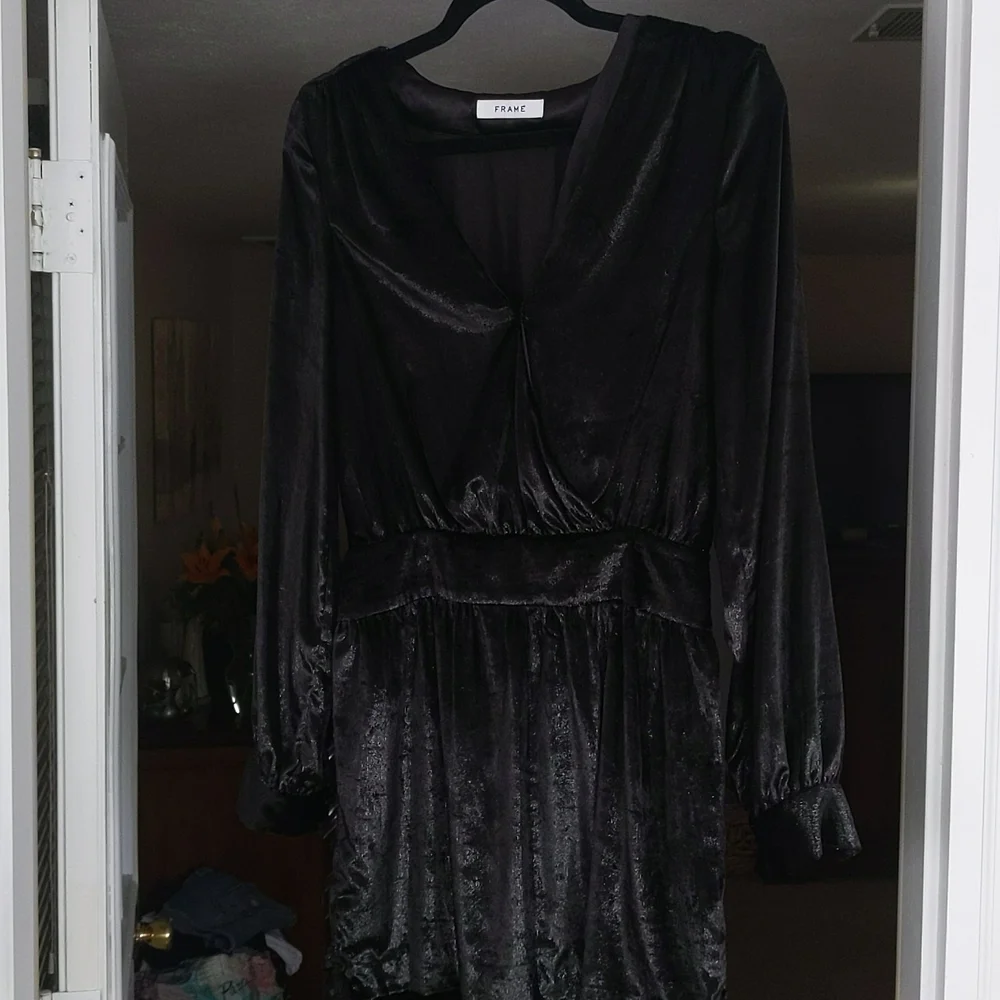 FRAME Black velvet sparkle long sleeve dress - Picture 2 of 4